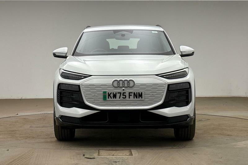 Audi Q6 E-Tron Suv Sport 18500 Kw White #6