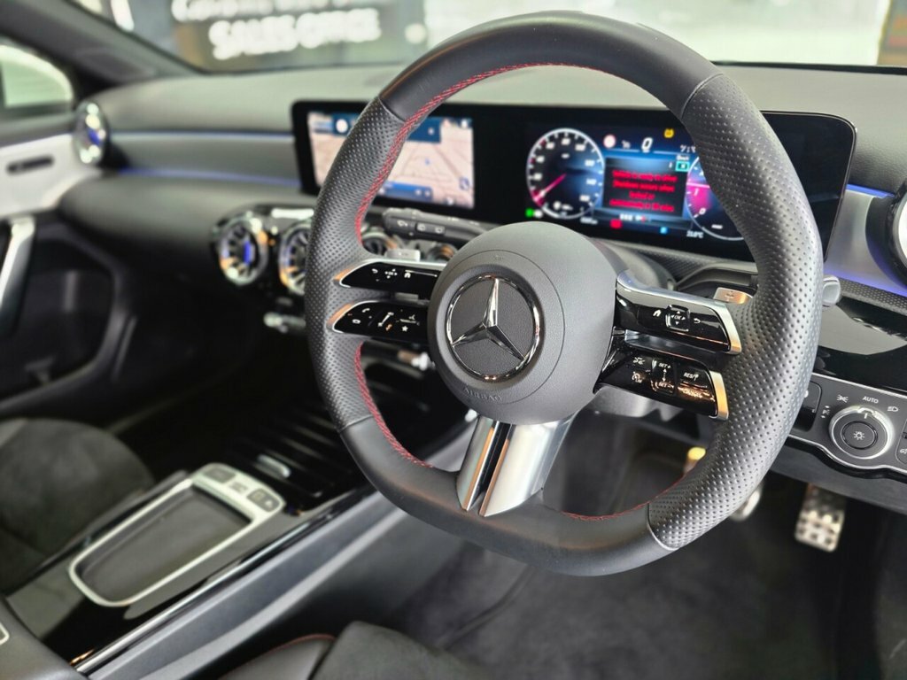 Mercedes-Benz A Class 1.3L Amg Line White #6