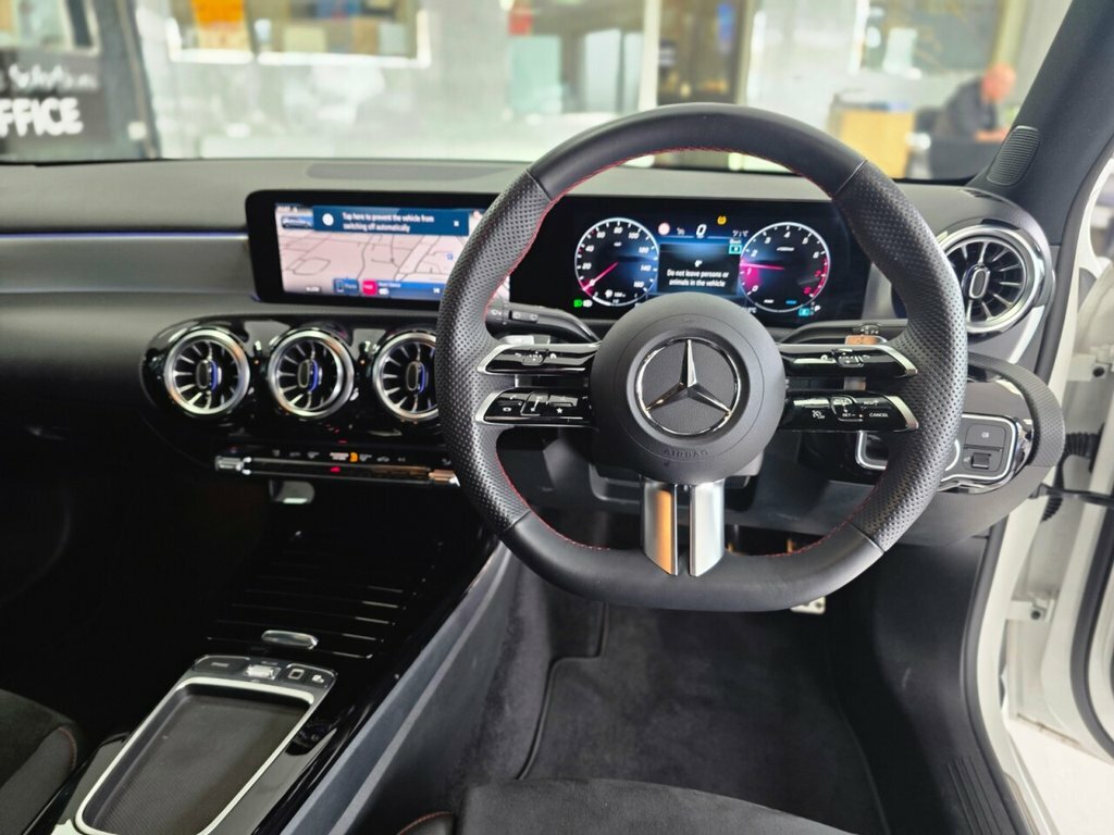 Mercedes-Benz A Class 1.3L Amg Line White #5