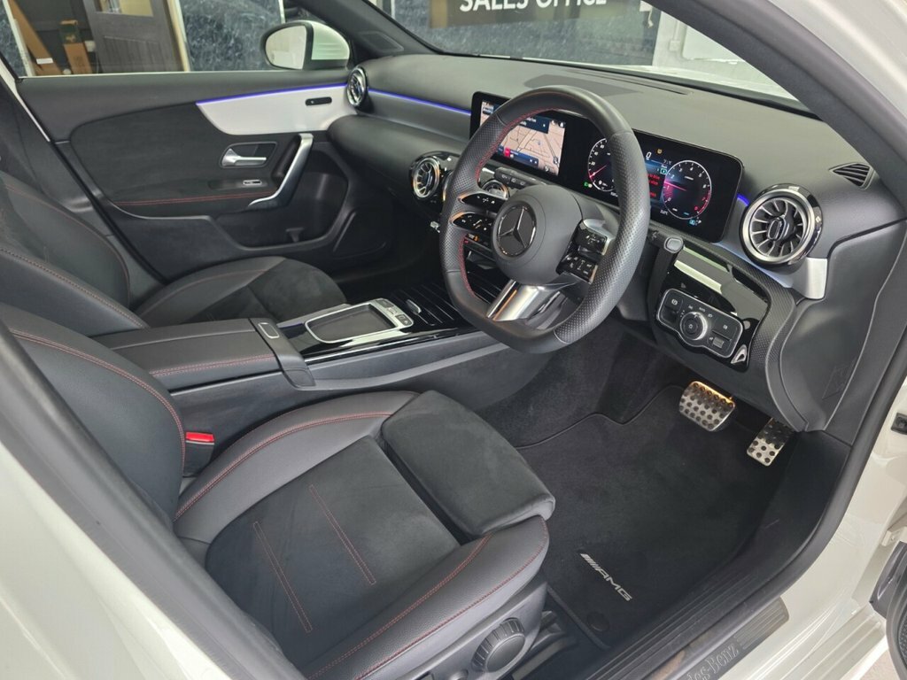 Mercedes-Benz A Class 1.3L Amg Line White #3