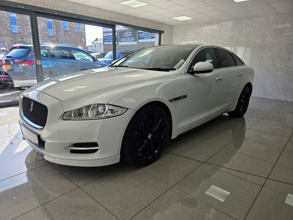 Jaguar XJ D V6 Portfolio Silver #61