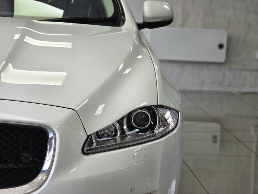 Jaguar XJ D V6 Portfolio Silver #53