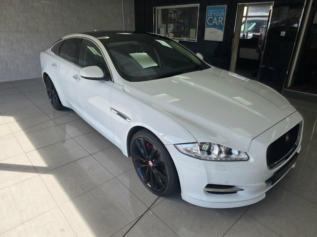 Jaguar XJ D V6 Portfolio Silver #51