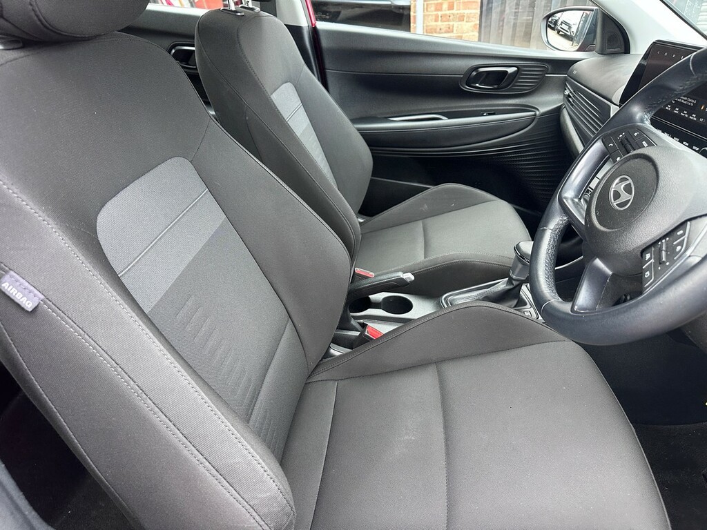 Hyundai Bayon Ultimate Green #29