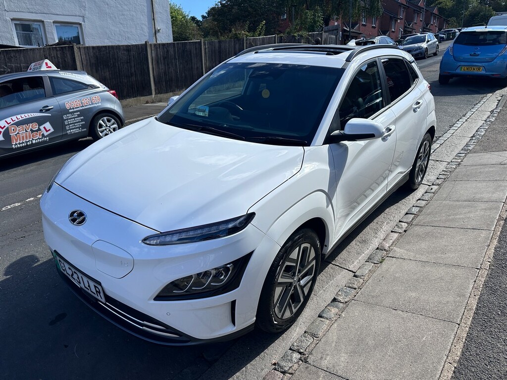 Hyundai Kona Hatchback Grey #15