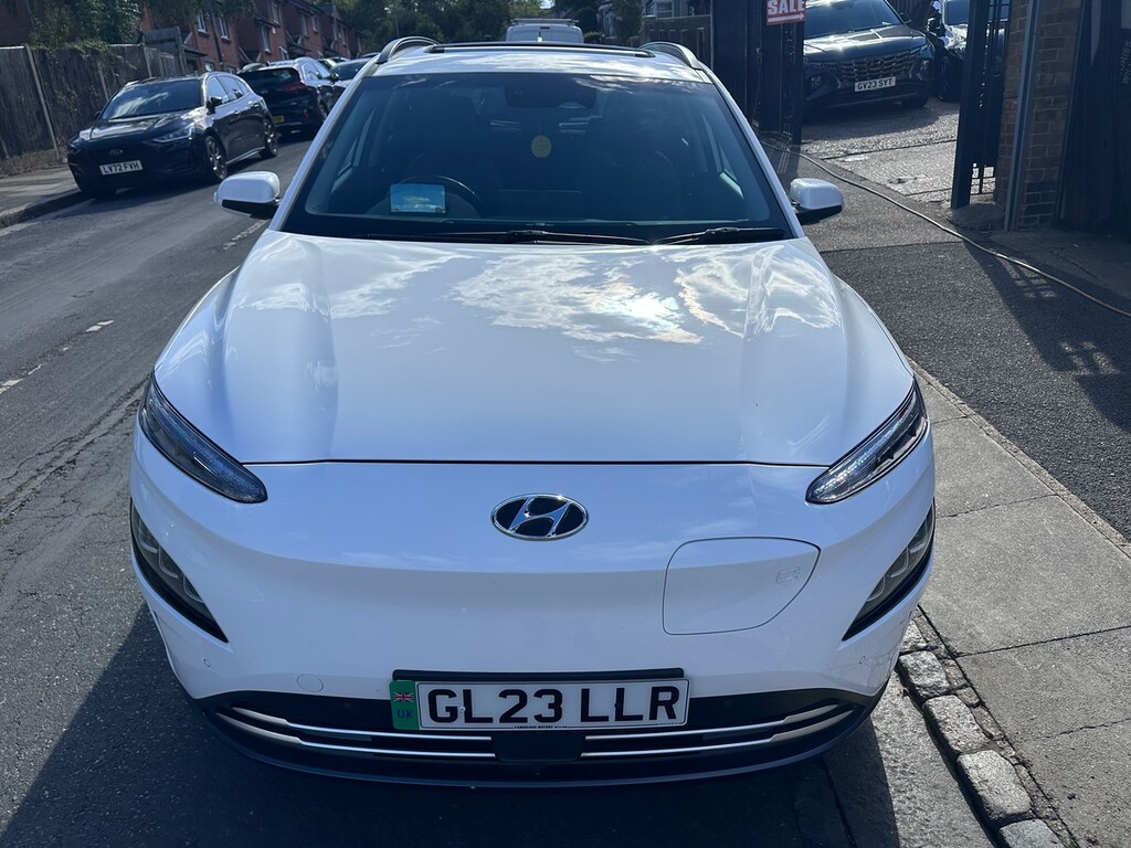 Hyundai Kona Hatchback Grey #16