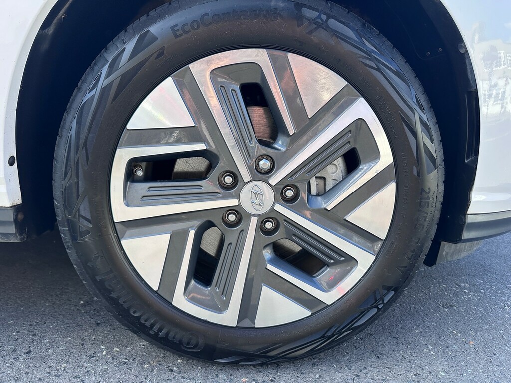 Hyundai Kona Hatchback Grey #53