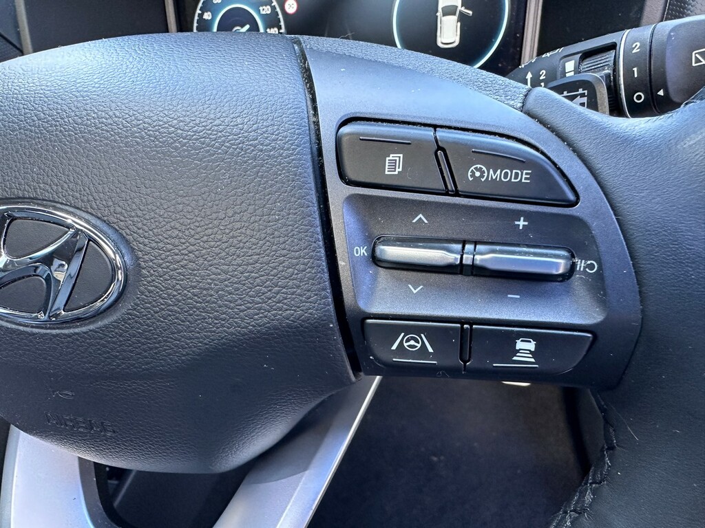Hyundai Kona Hatchback Grey #38