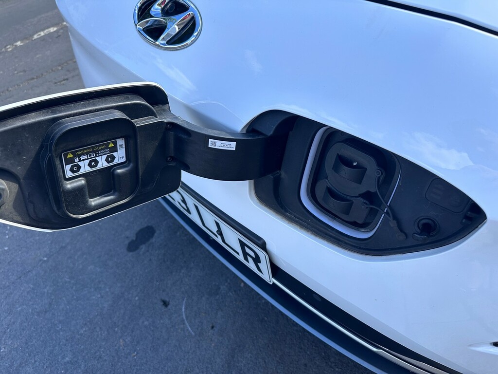 Hyundai Kona Hatchback Grey #24