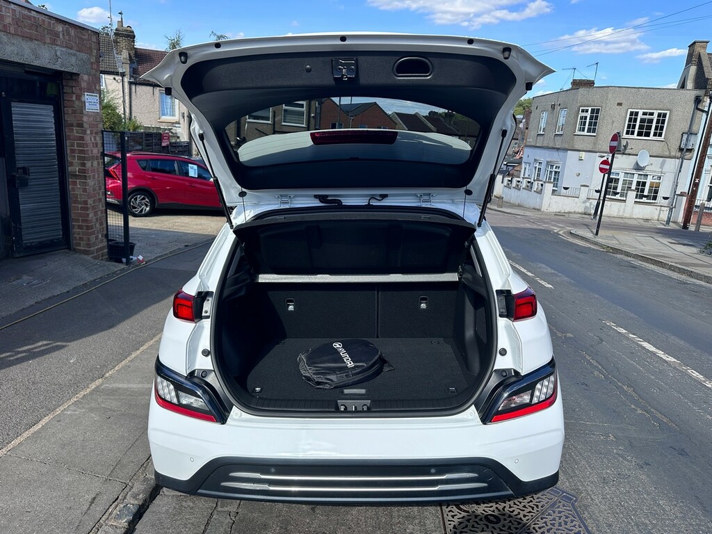 Hyundai Kona Hatchback Grey #23