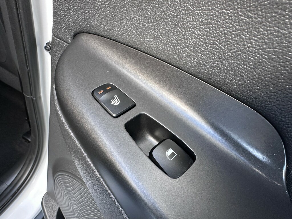 Hyundai Kona Hatchback Grey #42