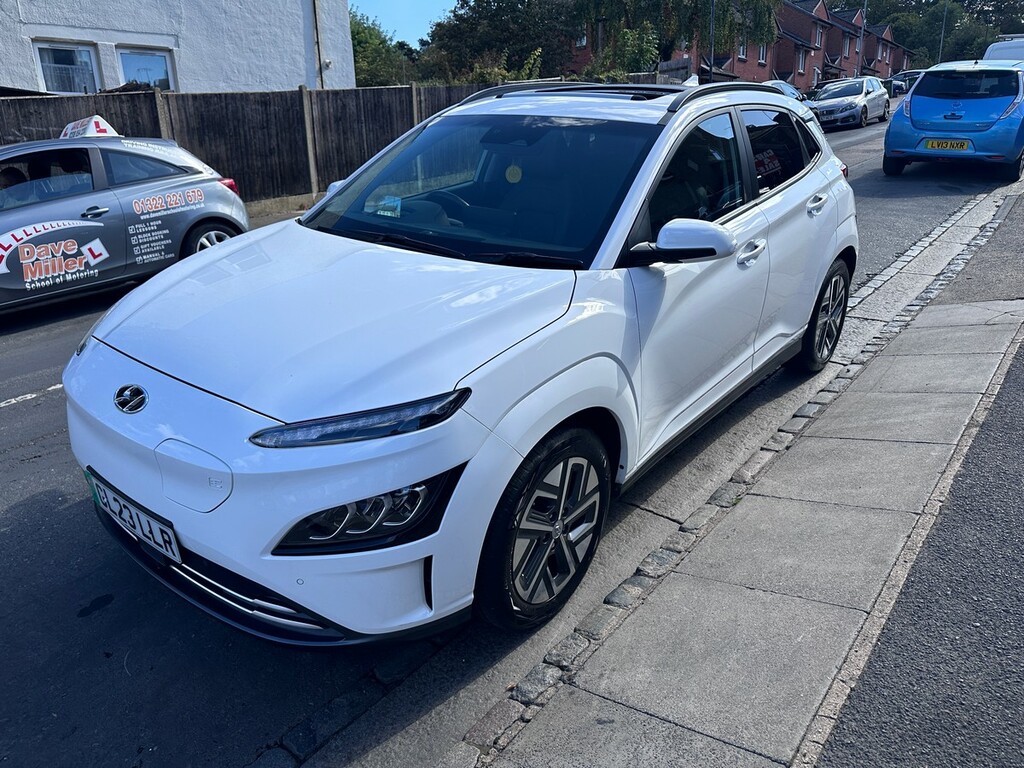 Hyundai Kona Hatchback Grey #7