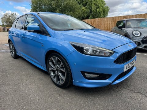 Ford Focus St-line Tdci Blue
