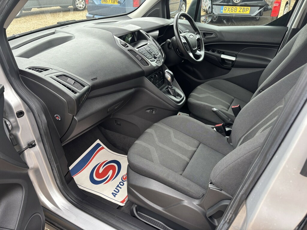 Ford Grand Tourneo Connect 1.5 Ecoblue 120 Titanium Powershift Grey #13