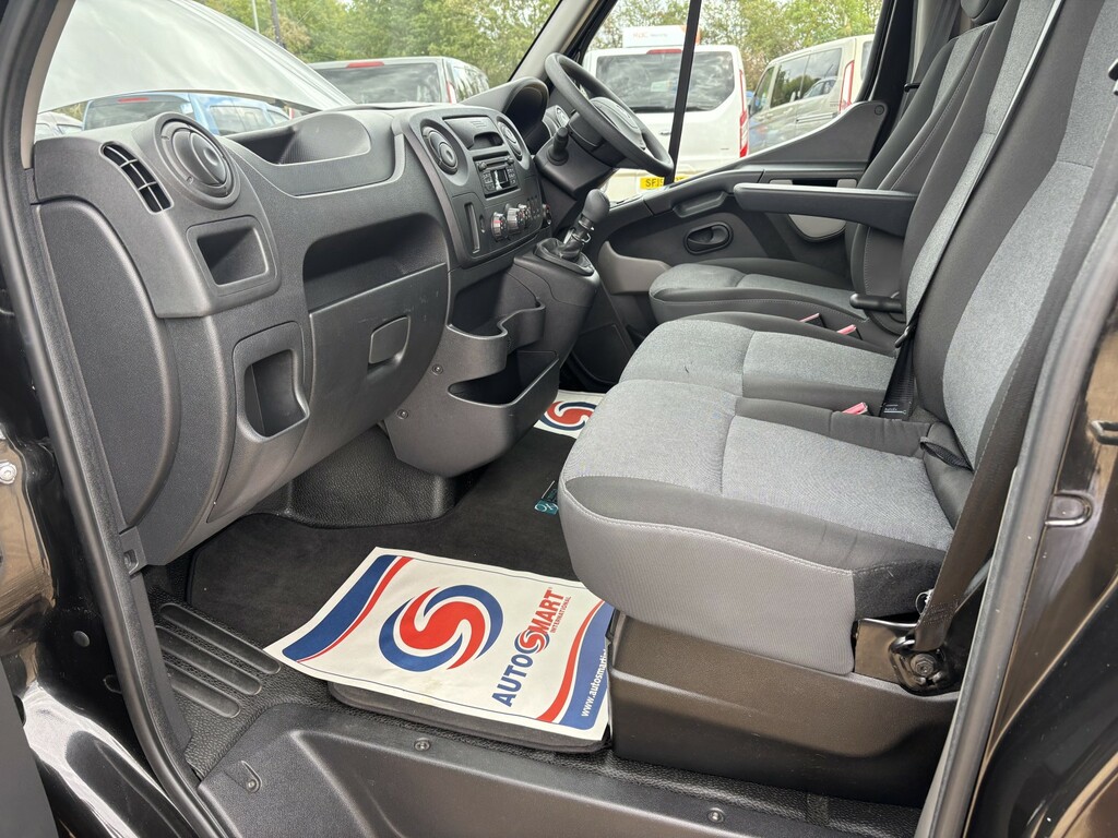 Renault Master Panel Van 2.3 Dci 35 Business Fwd Mwb Medium Roof White #14