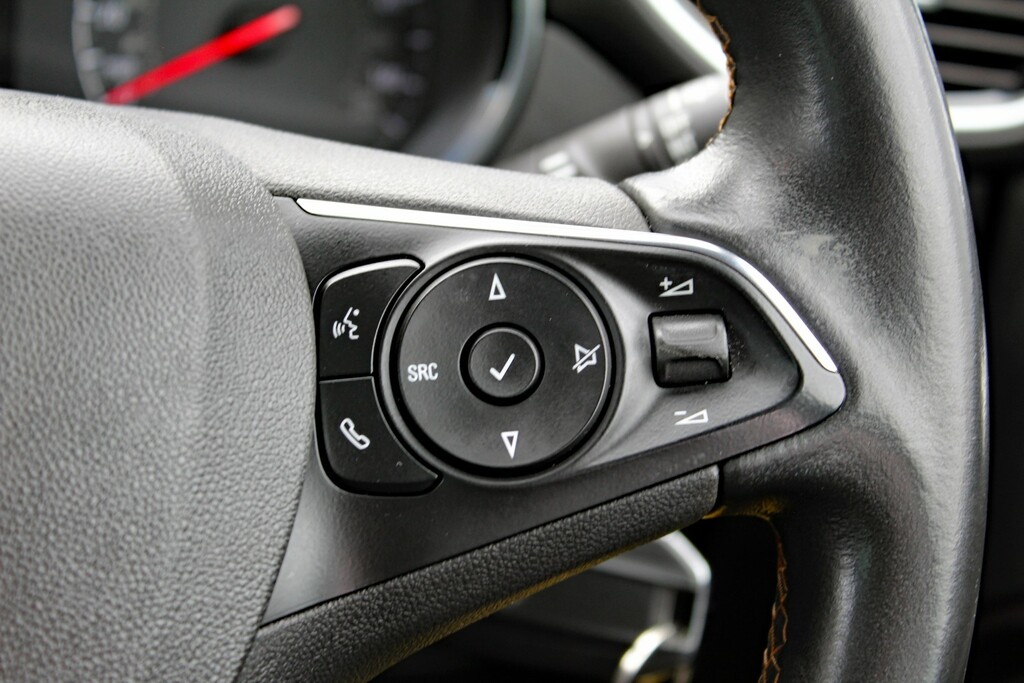 Vauxhall Crossland X 1.2 Elite Nav Red #22