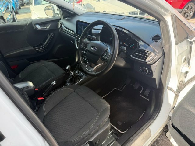 Ford Puma 1.0 Ecoboost Titanium 2020 Black #18