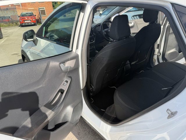 Ford Puma 1.0 Ecoboost Titanium 2020 Black #15