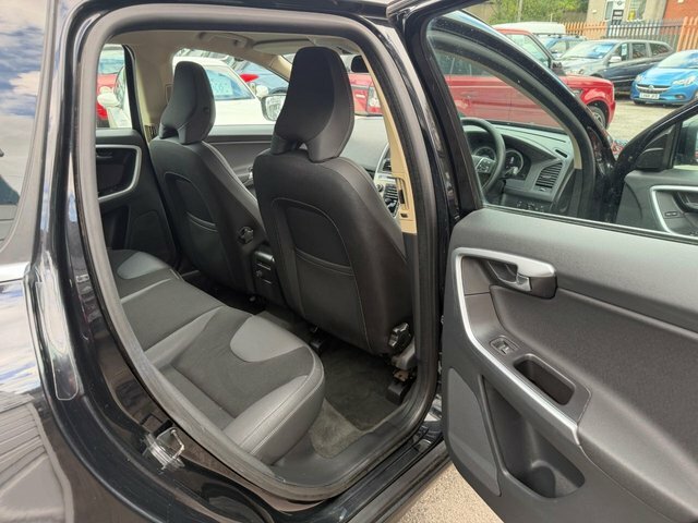 Volvo XC60 Suv Black #15