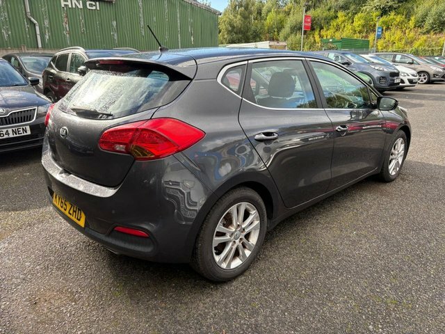 Kia Ceed 1.4 2 Hatchback Euro 5 98 Bhp KY65ZHD Silver #6