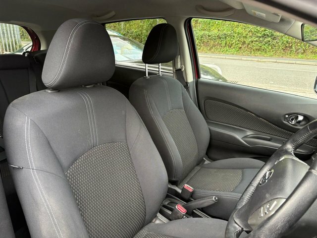 Nissan Note Nissan Acenta Premium Dig-s Hatchback White #9