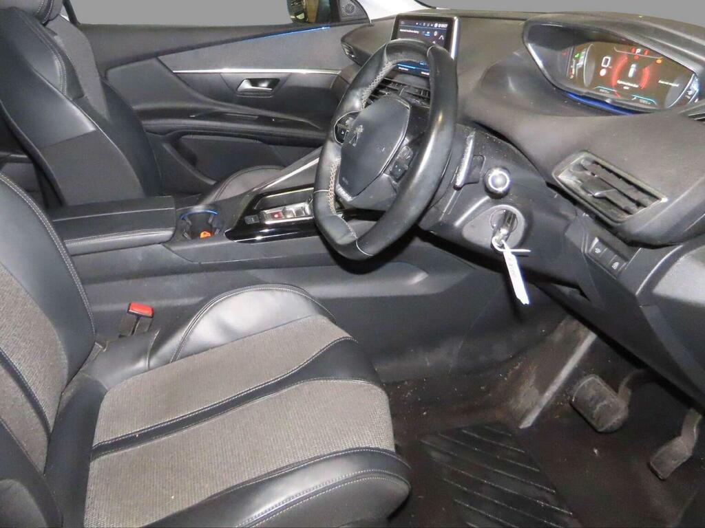 Peugeot 3008 1.2 Puretech Allure Eat Euro 6 Ss Black #6