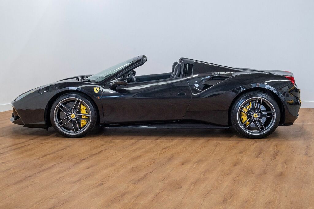 Ferrari 488 488 Spider S-a Black #5