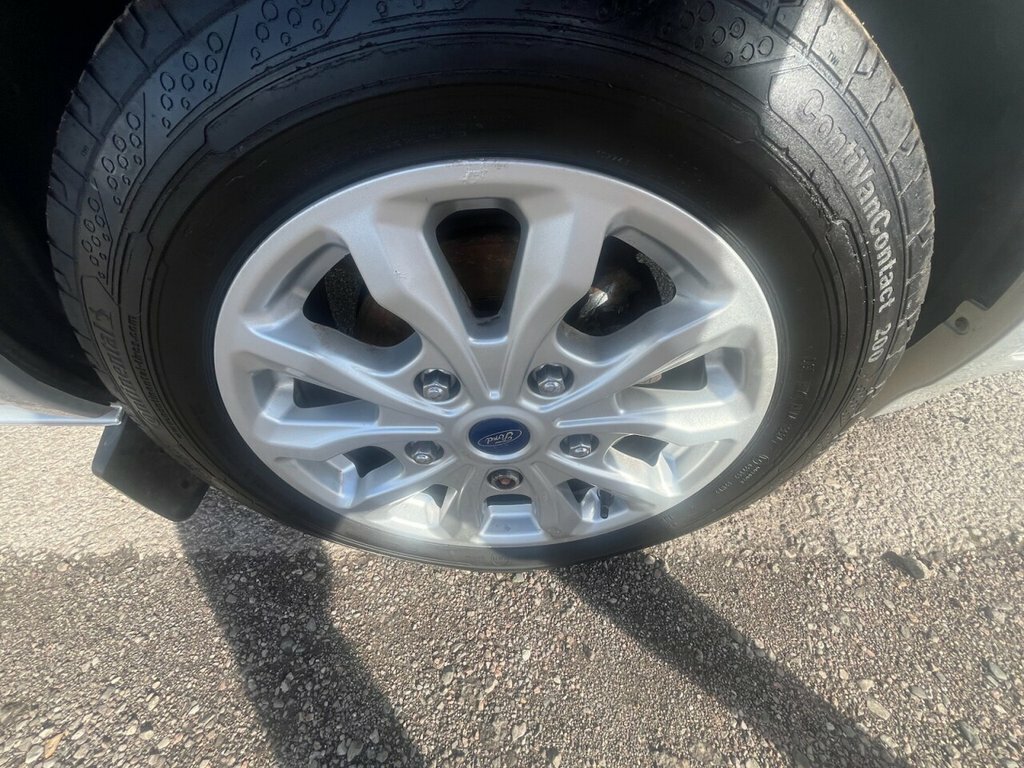Ford Tourneo Custom 2L Titanium WG21XJL Silver #5