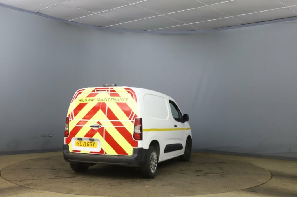 Citroen Berlingo 1.5L Enterprise M Pro White #6
