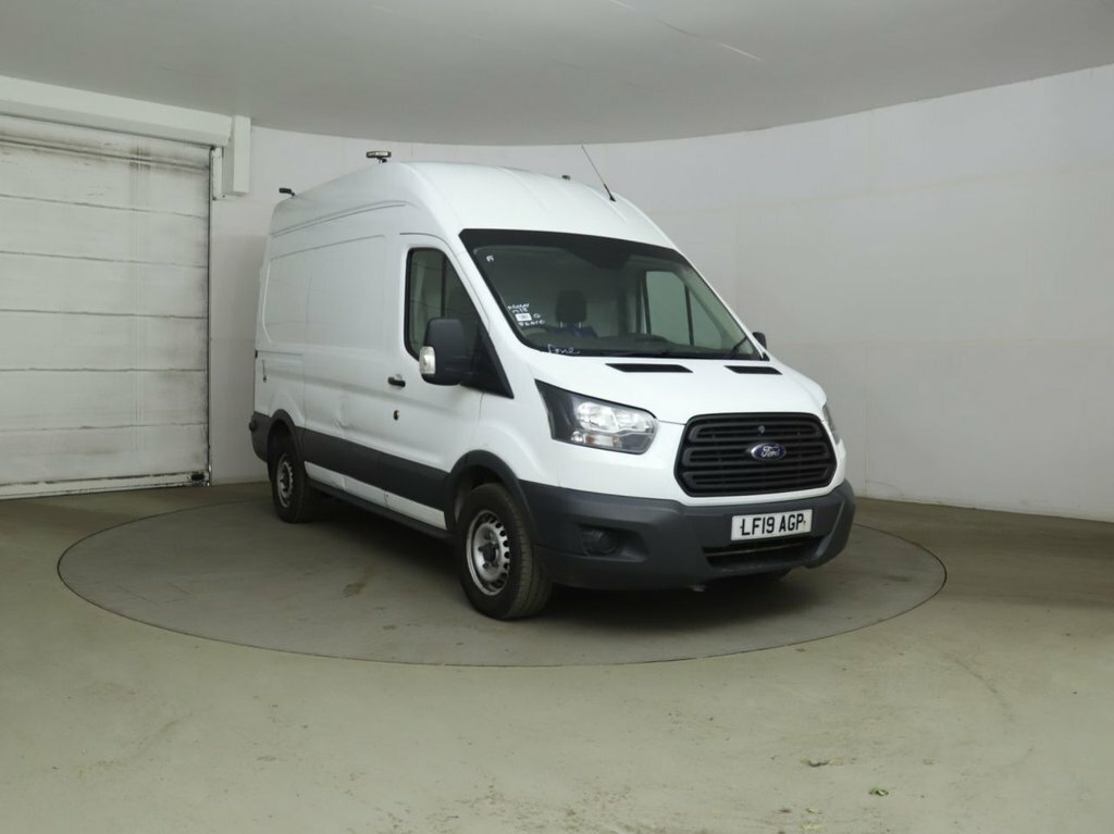 Ford Transit Custom Mpv White