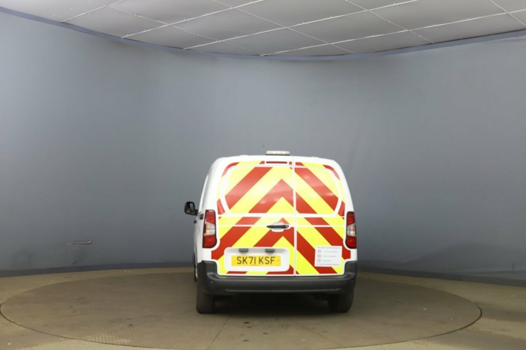Citroen Berlingo 1.5L Enterprise M Pro White #4