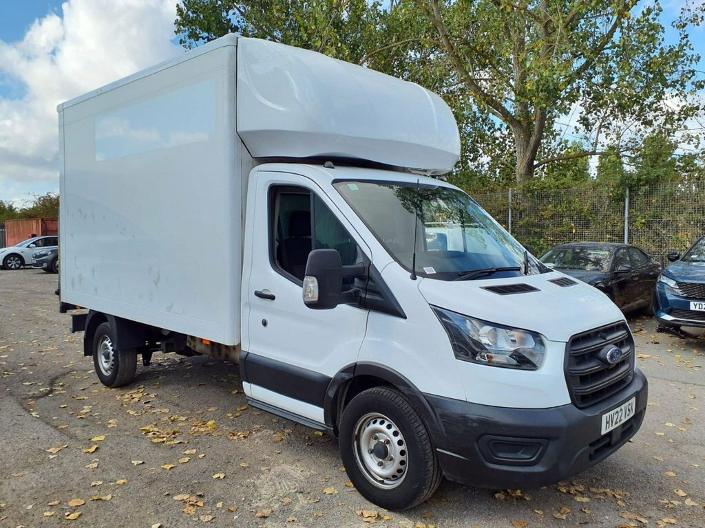 Ford Transit Custom 2L Leader White