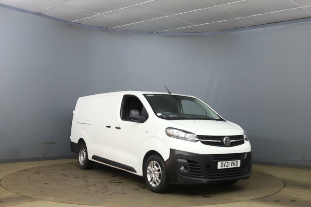 Vauxhall Vivaro 1.5L Dynamic 6Dr White