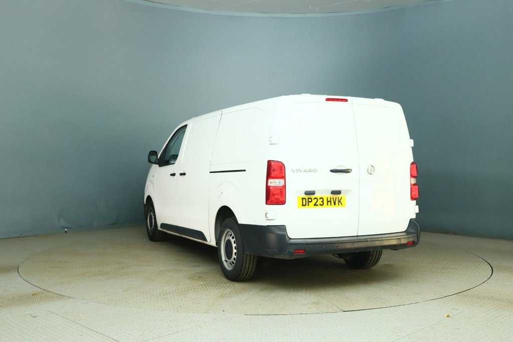 Vauxhall Vivaro 1.5L Prime 6Dr DP23HVK White #4