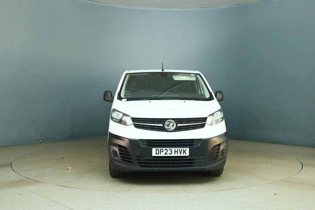 Vauxhall Vivaro 1.5L Prime 6Dr DP23HVK White #2