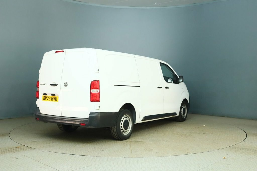 Vauxhall Vivaro 1.5L Prime 6Dr DP23HVK White #5