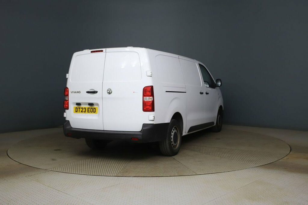 Vauxhall Vivaro 1.5L Prime 6Dr White #5