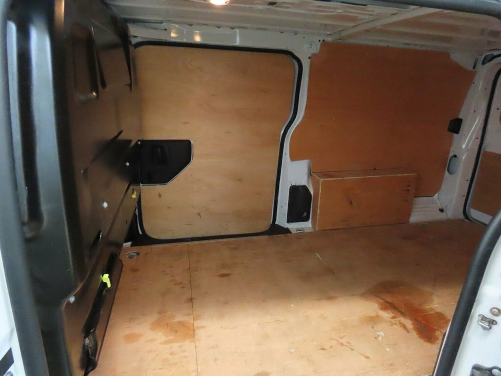Vauxhall Vivaro 1.5L Pro 6Dr White #6