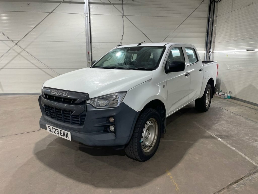 Isuzu D-Max 1.9L Utility Diff Lock White #2