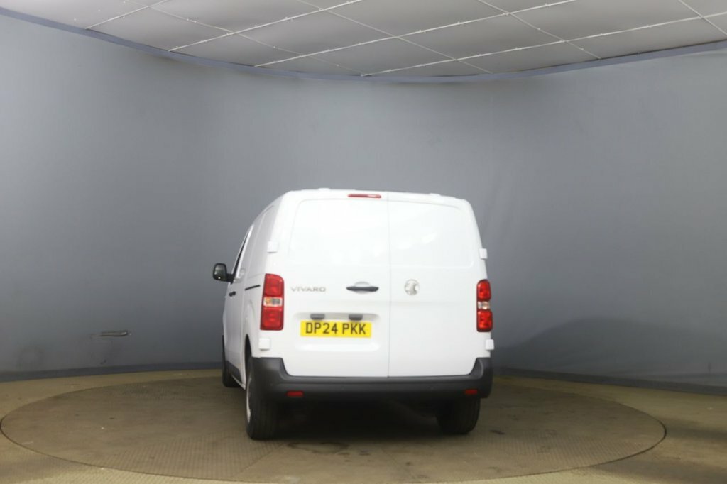 Vauxhall Vivaro 1.5L Prime 6Dr White #3