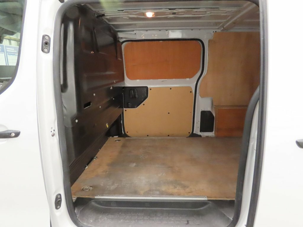 Vauxhall Vivaro 1.5L Prime 6Dr White #6