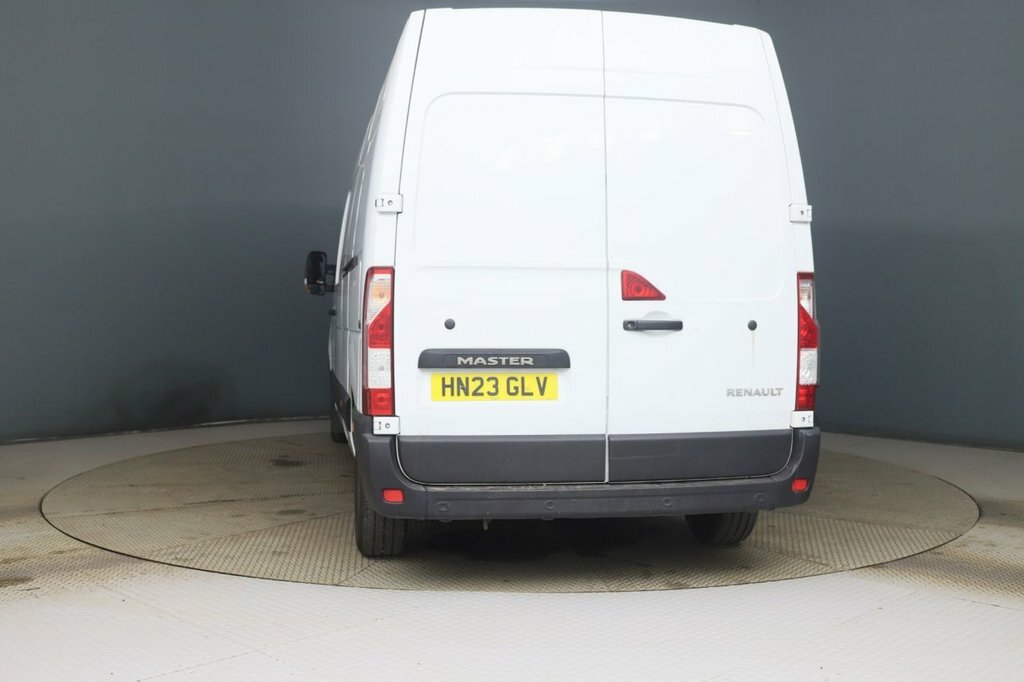 Renault Master 2.3L Business White #3