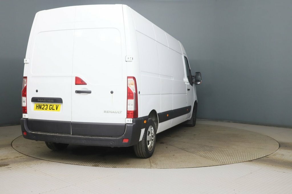 Renault Master 2.3L Business White #5