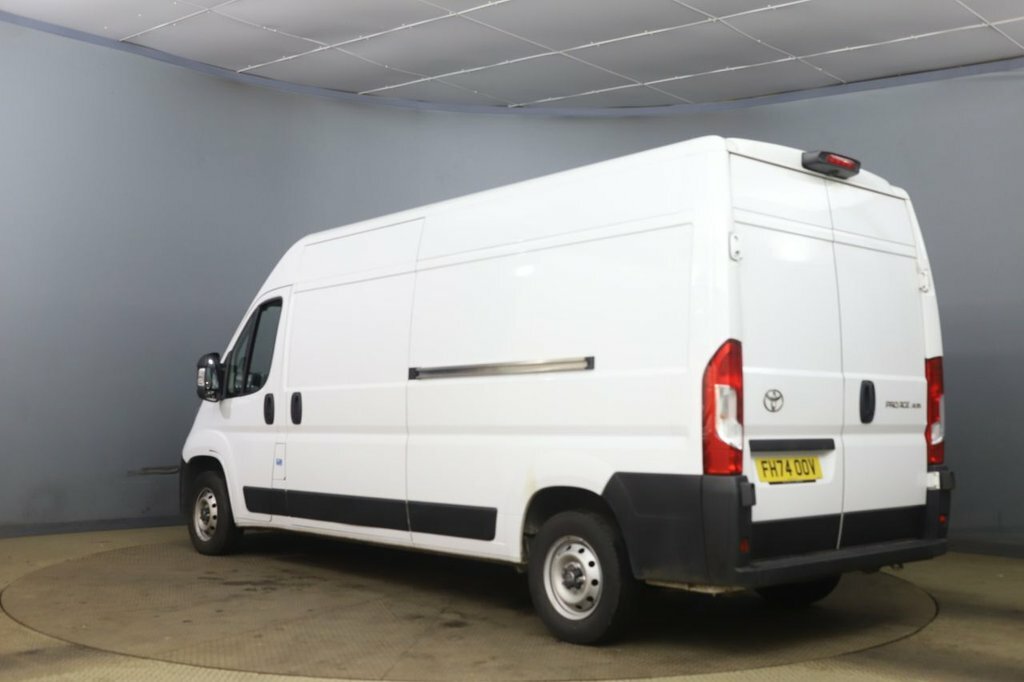 Toyota PROACE 2.2L Icon White #5