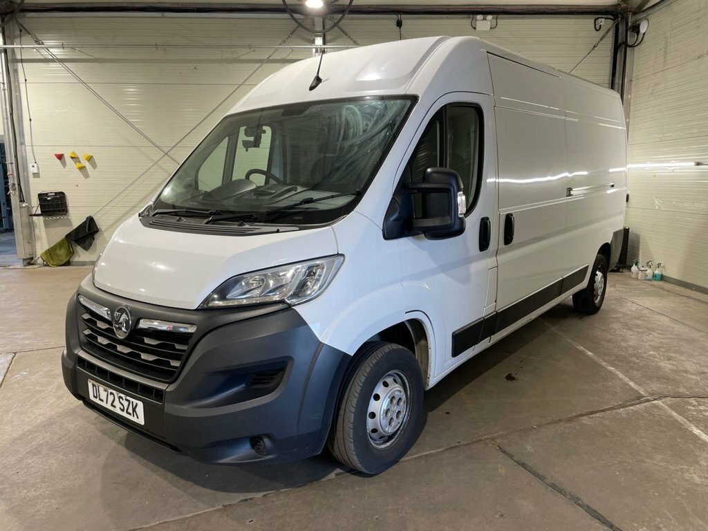Vauxhall Movano 2.2L Prime White #2