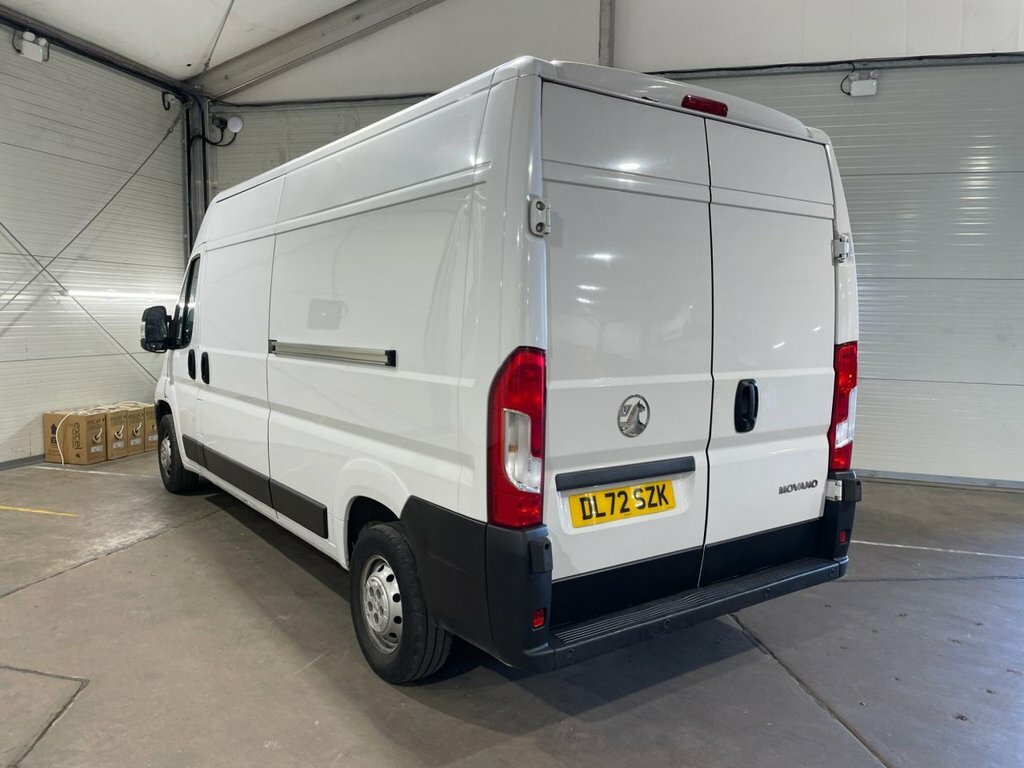 Vauxhall Movano 2.2L Prime White #3