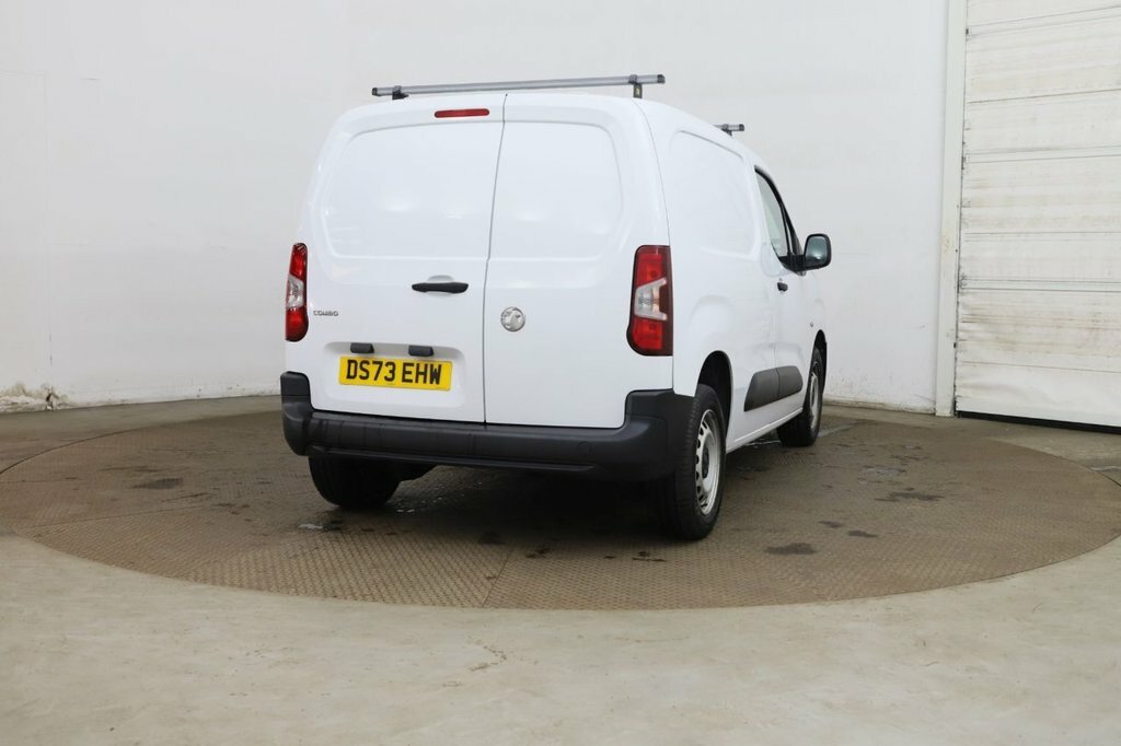 Vauxhall Combo 1.5L Prime White #6