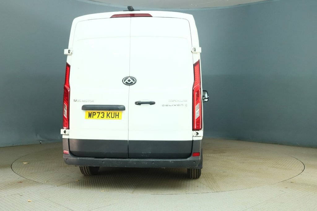 Maxus Deliver 9 2L Null White #4