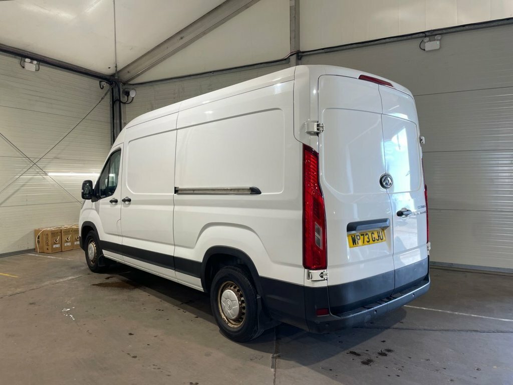 Maxus Deliver 9 2L Null White #3