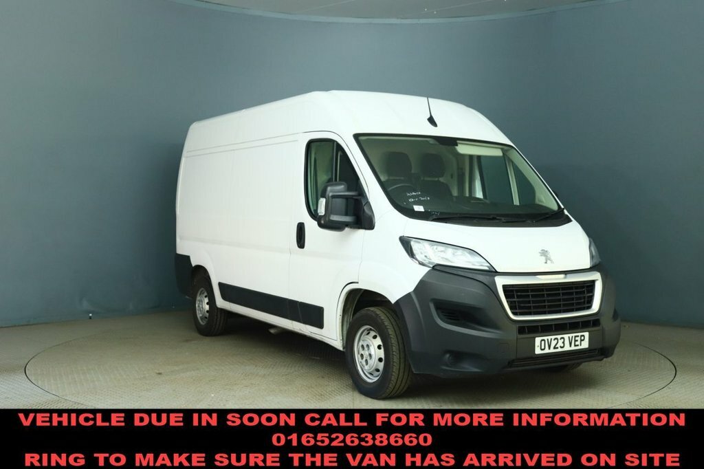 Peugeot Boxer 2.2L Professional Premium White